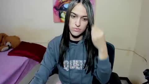 Snapshot of vivianalatin chatting on March 5, 12:00 pm instagram Viviana73215 online show from March 5, 12:00 pm