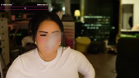 Snapshot of vivianaortega chatting on December 3, 2:09 am Vivi online show from December 3, 2:09 am