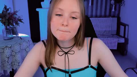 Vivien online show from January 30, 1:42 pm