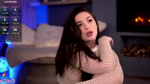 Snapshot of vixenamour chatting on February 19, 7:59 pm vixenamour online show from February 19, 7:59 pm