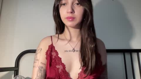 Snapshot of w33d7 chatting on February 1, 12:29 am Alice Before pvt write to me in PM online show from February 1, 12:29 am