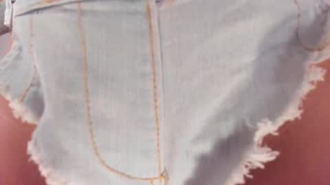 Snapshot of wandathompson_ chatting on March 7, 5:17 pm Wanda online show from March 7, 5:17 pm