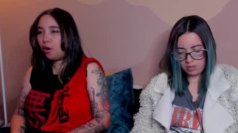 Waningrose  Lu online show from March 7, 11:27 pm