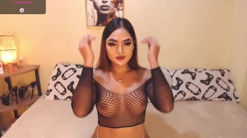 sam sugar online show from December 21, 12:20 am