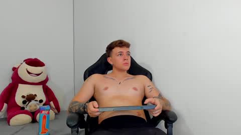 Camilo R online show from December 18, 3:47 am
