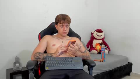 Camilo R online show from March 8, 3:28 am