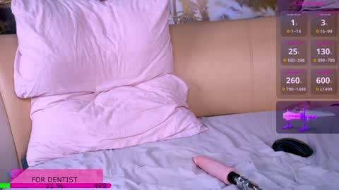 white_widow_ online show from January 9, 8:03 am