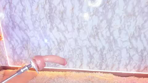 Snapshot of whitneyyfox chatting on March 3, 4:58 am whitneyyfox online show from March 3, 4:58 am