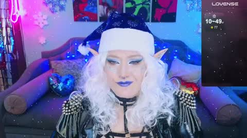 Laura  online show from January 1, 6:47 am