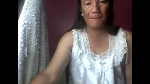 wild_sunflower11 online show from January 12, 3:49 am