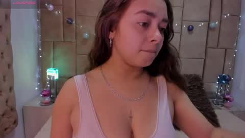 Andrea  online show from September 19, 5:11 am