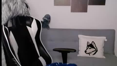 Snapshot of wolfs_daughter chatting on September 16, 3:19 am Alex online show from September 16, 3:19 am
