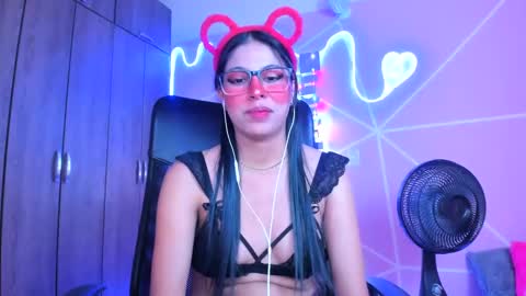 XALLYSONX online show from February 12, 5:26 pm