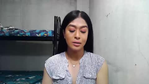 xasianbigcumx online show from January 4, 11:38 pm