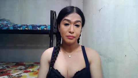 xasianbigcumx online show from December 13, 10:45 pm