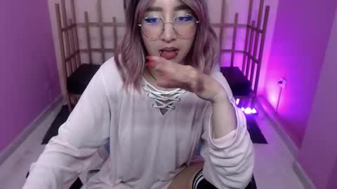 Xayah online show from February 20, 2:13 pm