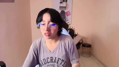 Xayah online show from March 4, 1:17 pm