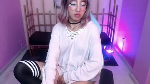 Xayah online show from February 20, 5:20 pm