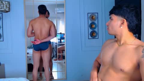 MICHAEL HUGE online show from September 9, 9:37 pm