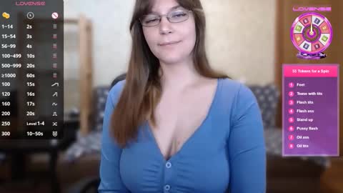 Snapshot of xmelina0 chatting on March 7, 8:02 am xmelina0 online show from March 7, 8:02 am