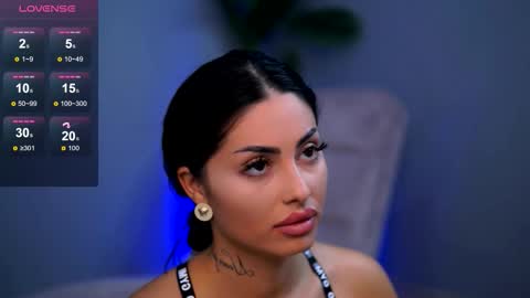 xoxoevie online show from September 20, 5:43 am