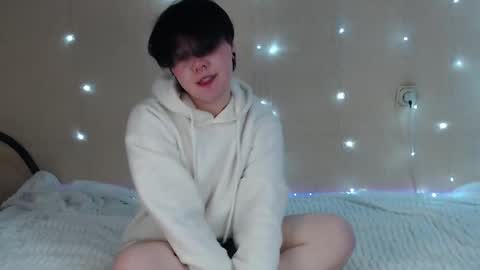 Rixsy online show from March 9, 1:37 pm