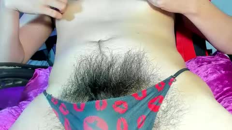 Hairy Queen Valentina online show from January 7, 1:14 pm