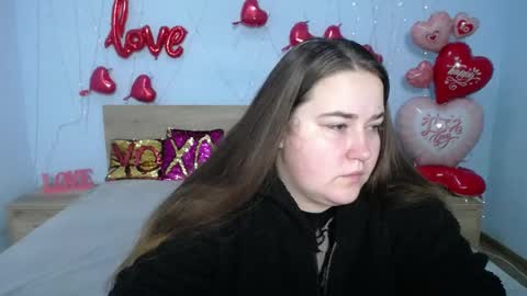 Snapshot of xx_daniella_xx chatting on February 1, 7:05 am xx daniella xx online show from February 1, 7:05 am