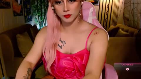 Snapshot of xxmissjuliaxx chatting on January 29, 12:54 am xxmissjuliaxx online show from January 29, 12:54 am