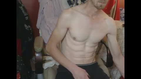 Snapshot of xxxboytoy_ chatting on December 6, 8:01 pm Sean online show from December 6, 8:01 pm