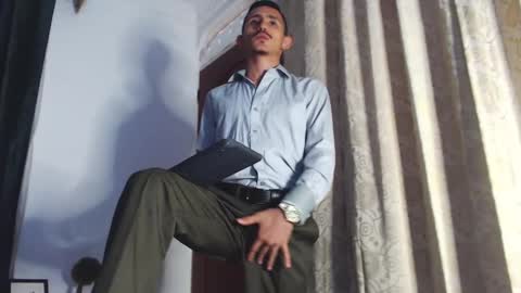 Snapshot of xxxhome_alonexxx chatting on February 4, 7:55 pm Kev online show from February 4, 7:55 pm