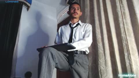 Snapshot of xxxhome_alonexxx chatting on March 11, 7:36 pm Kev online show from March 11, 7:36 pm