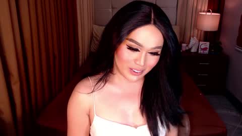 Allisonn online show from March 8, 9:40 pm