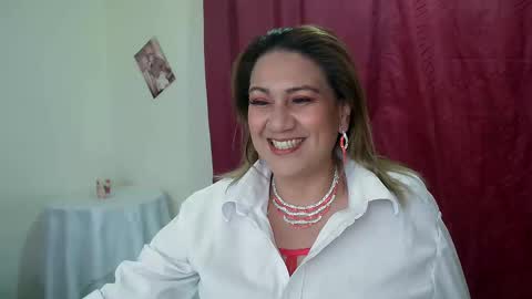 yayita online show from January 19, 1:55 pm