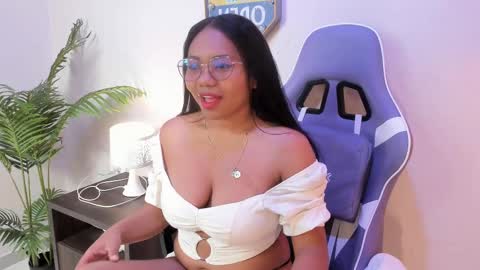 yeika_foxy online show from February 22, 9:23 am