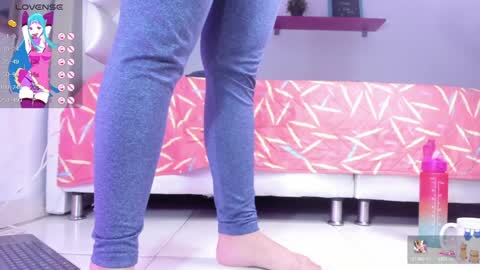 Yiovanna online show from January 17, 3:22 pm