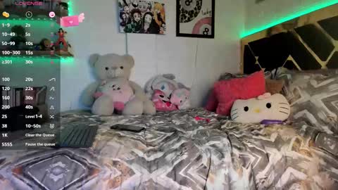 lucy online show from September 12, 3:30 am