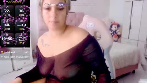 Snapshot of yokiko_daring chatting on February 25, 3:31 pm yokiko online show from February 25, 3:31 pm