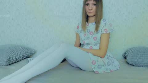 Lily online show from January 29, 11:20 am
