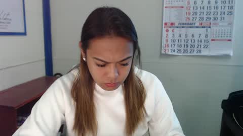 Snapshot of your_dreamgirlxxx69 chatting on February 4, 12:19 am your_dreamgirlxxx69 online show from February 4, 12:19 am