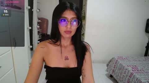 Danna  online show from February 4, 5:21 am
