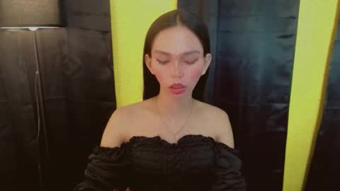 Snapshot of yourfavoratericcie chatting on September 20, 4:26 am RICCIE MAE online show from September 20, 4:26 am
