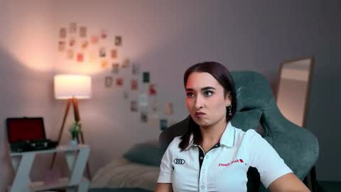 violett online show from September 20, 3:59 pm