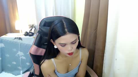 your lovely Dina online show from February 6, 4:10 am