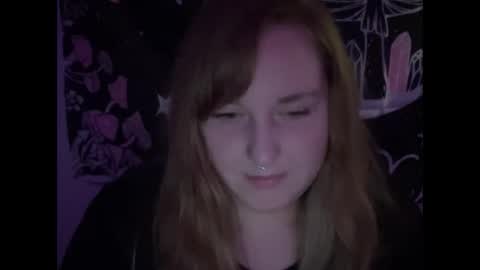 Snapshot of yourthickgingergoddess chatting on March 3, 3:52 am yourthickgingergoddess online show from March 3, 3:52 am