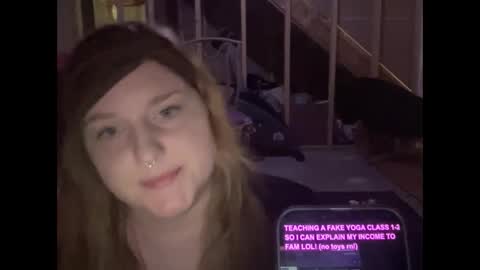 Snapshot of yourthickgingergoddess chatting on February 5, 6:04 pm yourthickgingergoddess online show from February 5, 6:04 pm