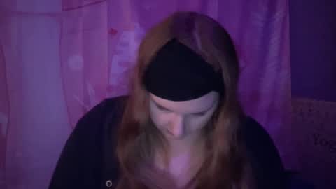 Snapshot of yourthickgingergoddess chatting on March 12, 11:22 pm yourthickgingergoddess online show from March 12, 11:22 pm