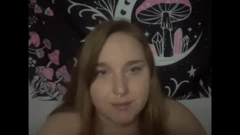 Snapshot of yourthickgingergoddess chatting on January 28, 4:18 am yourthickgingergoddess online show from January 28, 4:18 am
