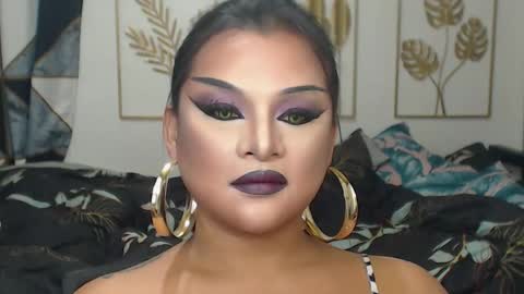 Snapshot of yourtrannyqueenxxx chatting on September 19, 1:43 am Anastacia Grey online show from September 19, 1:43 am