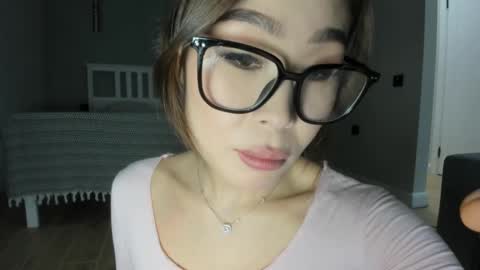 Snapshot of yummi_kim chatting on January 14, 4:08 pm Yumi online show from January 14, 4:08 pm